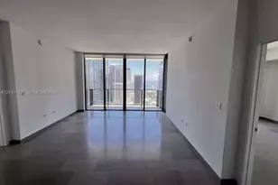 88 SW 7th St, Miami, FL 33130 - Photo 3