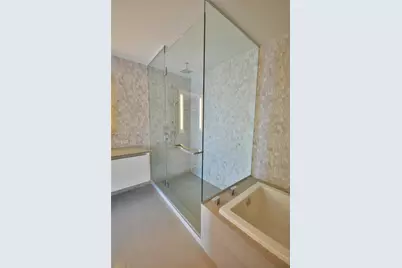 88 SW 7th St #3309, Miami, FL 33130 - Photo 15