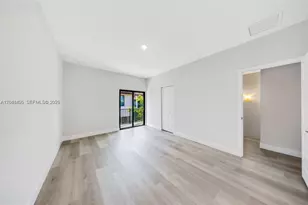 4856 NW 83rd Pkwy, Doral, FL 33166 - Photo 17