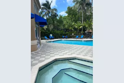 761 N Pine Island Rd #203, Plantation, FL 33324 - Photo 33