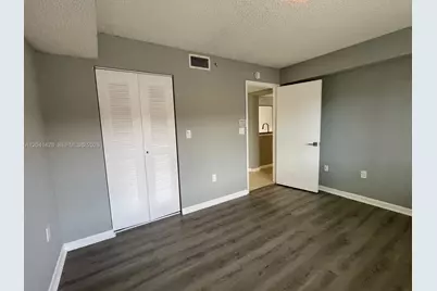 761 N Pine Island Rd #203, Plantation, FL 33324 - Photo 21