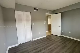 761 N Pine Island Rd, Plantation, FL 33324 - Photo 21