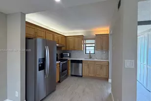 9273 SW 8th St, Boca Raton, FL 33428 - Photo 3