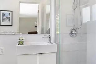101 NE 110th St, Miami Shores, FL 33161 - Photo 23