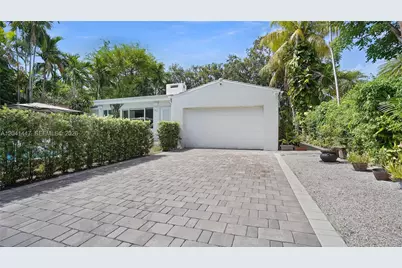 101 NE 110th St, Miami Shores, FL 33161 - Photo 31