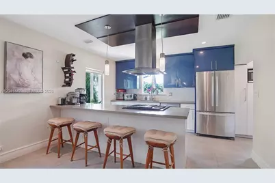 101 NE 110th St, Miami Shores, FL 33161 - Photo 15