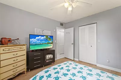 2871 Somerset Dr #102, Lauderdale Lakes, FL 33311 - Photo 21