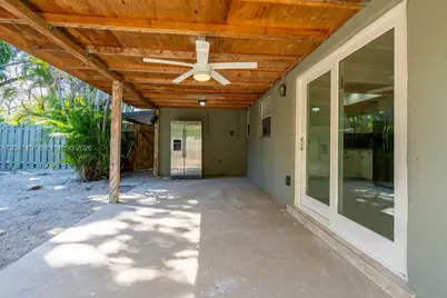 2470 NE 182nd Ter #1, North Miami Beach, FL 33160 - Photo 21
