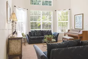 10431 NW 48th Manor, Coral Springs, FL 33076 - Photo 3