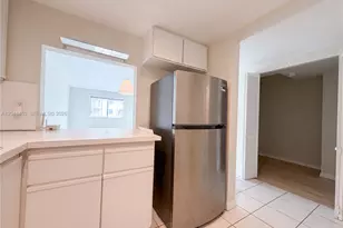 200 Galen Dr, Key Biscayne, FL 33149 - Photo 13
