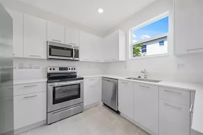 12620 NW 23rd Pl, Miami, FL 33167 - Photo 15