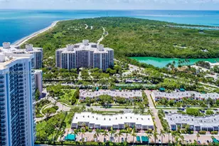 425 Grapetree Dr, Key Biscayne, FL 33149 - Photo 45