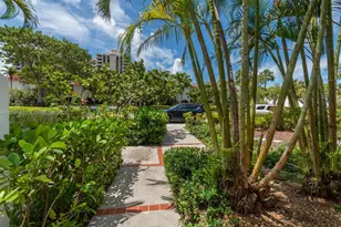 425 Grapetree Dr, Key Biscayne, FL 33149 - Photo 31