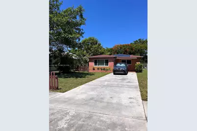 124 NW 6th Ave, Hallandale Beach, FL 33009 - Photo 1