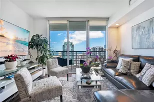 325 S Biscayne Blvd, Miami, FL 33131 - Photo 9