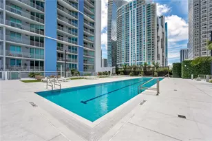 325 S Biscayne Blvd, Miami, FL 33131 - Photo 31