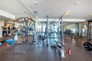 325 S Biscayne Blvd, Miami, FL 33131 - Photo 25