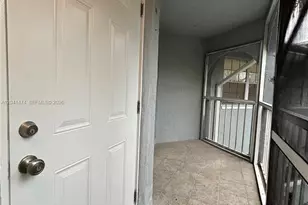 15655 SW 74th Cir Dr, Miami, FL 33193 - Photo 13
