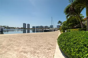 21387 Marina Cove Cir, Aventura, FL 33180 - Photo 35