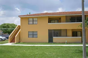 14831 SW 80th St, Miami, FL 33193 - Photo 3