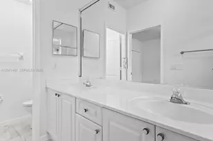 10966 NW 43rd Terrace, Doral, FL 33178 - Photo 31