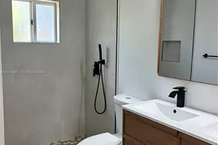 211 SW 15th Terrace, Homestead, FL 33030 - Photo 5