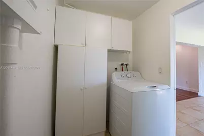 2133 N 14th Ave, Hollywood, FL 33020 - Photo 37