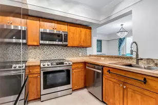 1723 SW 2nd Ave, Miami, FL 33129 - Photo 1
