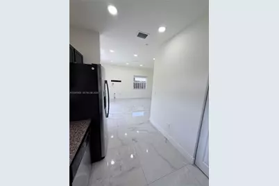 268 SE 31st Ave, Homestead, FL 33033 - Photo 7
