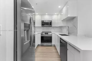185 SE 14th Terrace, Miami, FL 33131 - Photo 5