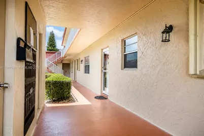 12014 S Greenway Cir S #105, Royal Palm Beach, FL 33411 - Photo 39