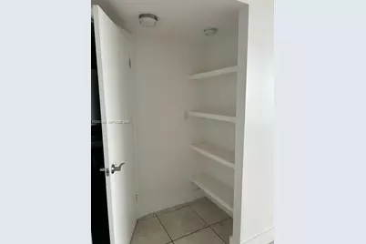 2016 Bay Dr #602, Miami Beach, FL 33141 - Photo 7