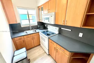 1341 Meridian Ave, Miami Beach, FL 33139 - Photo 7