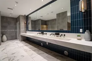 90 SW 3rd St, Miami, FL 33130 - Photo 29