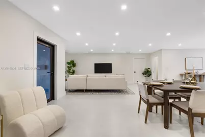5718 NE 15th Ave, Fort Lauderdale, FL 33334 - Photo 9