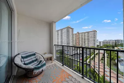 17150 N Bay Rd #2913, Sunny Isles Beach, FL 33160 - Photo 17
