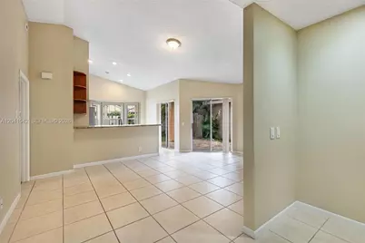 1513 Garden Rd, Weston, FL 33326 - Photo 11