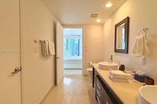 475 Brickell Ave, Miami, FL 33131 - Photo 41