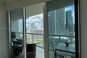 475 Brickell Ave, Miami, FL 33131 - Photo 17