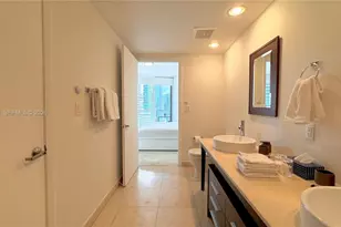 475 Brickell Ave, Miami, FL 33131 - Photo 43