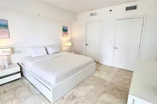 475 Brickell Ave, Miami, FL 33131 - Photo 7