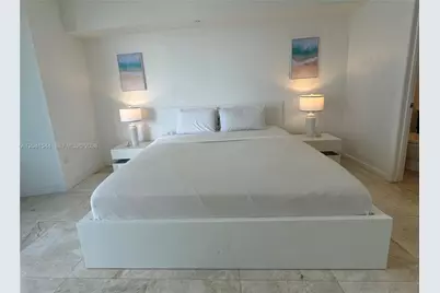475 Brickell Ave #2512, Miami, FL 33131 - Photo 9