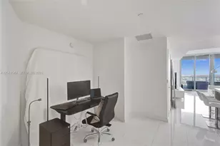 851 NE 1st Ave, Miami, FL 33132 - Photo 5