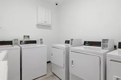 402 NW 12th Ave #111, Miami, FL 33128 - Photo 9