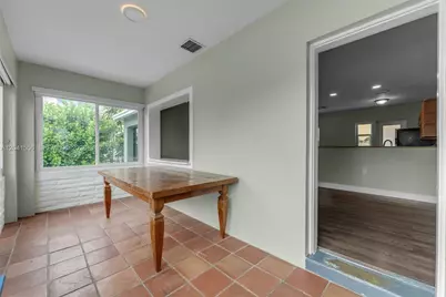 421 NW 105th St #421, Miami, FL 33150 - Photo 9