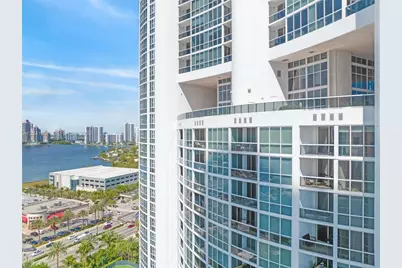 18201 Collins Ave #2008, Sunny Isles Beach, FL 33160 - Photo 3