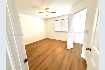 2560 Cordoba Bnd #2560, Weston, FL 33327 - Photo 11