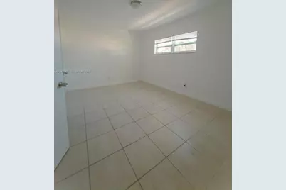 13335 Arch Creek Rd #5, North Miami, FL 33181 - Photo 9