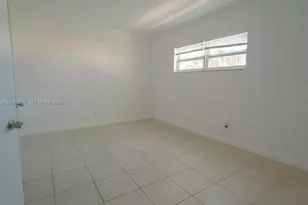 13335 Arch Creek Rd, North Miami, FL 33181 - Photo 9