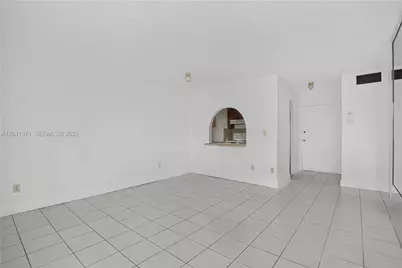 5505 NW 7th St #W404, Miami, FL 33126 - Photo 5